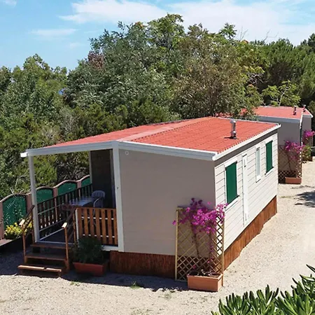 Κάμπινγκ La Sorgente Camping Village *